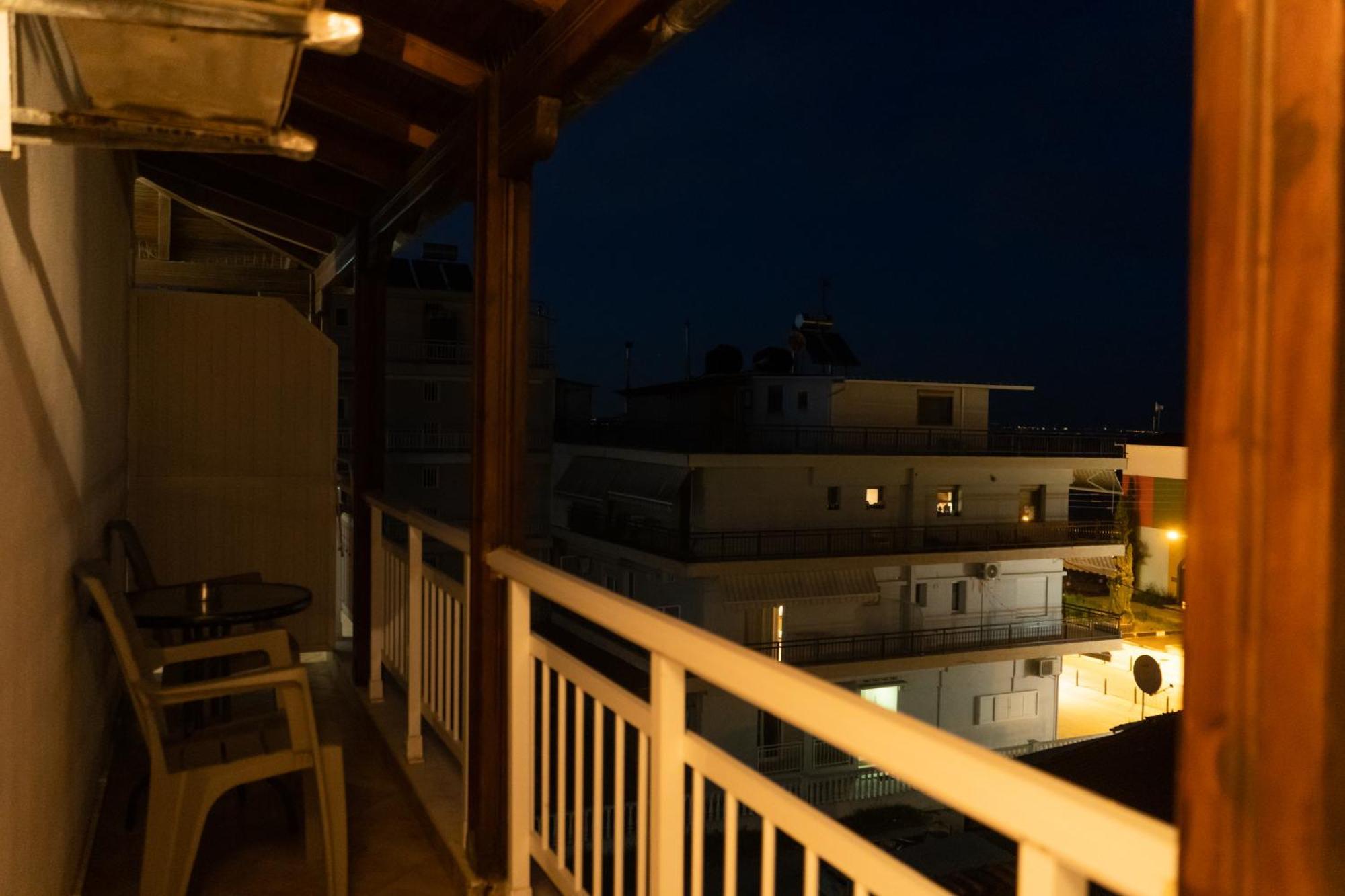 Paralía Hotel Pavlos المظهر الخارجي الصورة