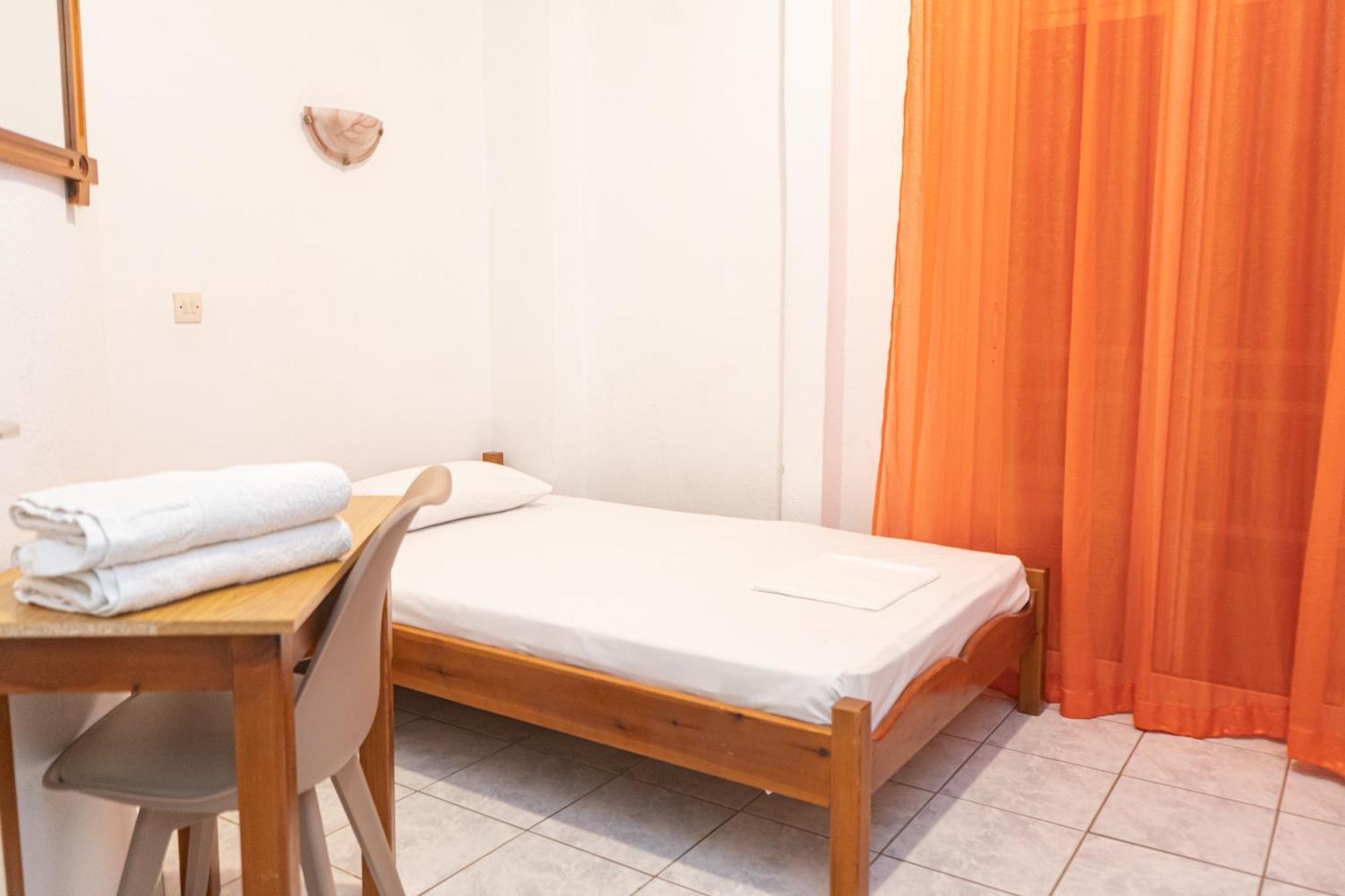 Paralía Hotel Pavlos المظهر الخارجي الصورة