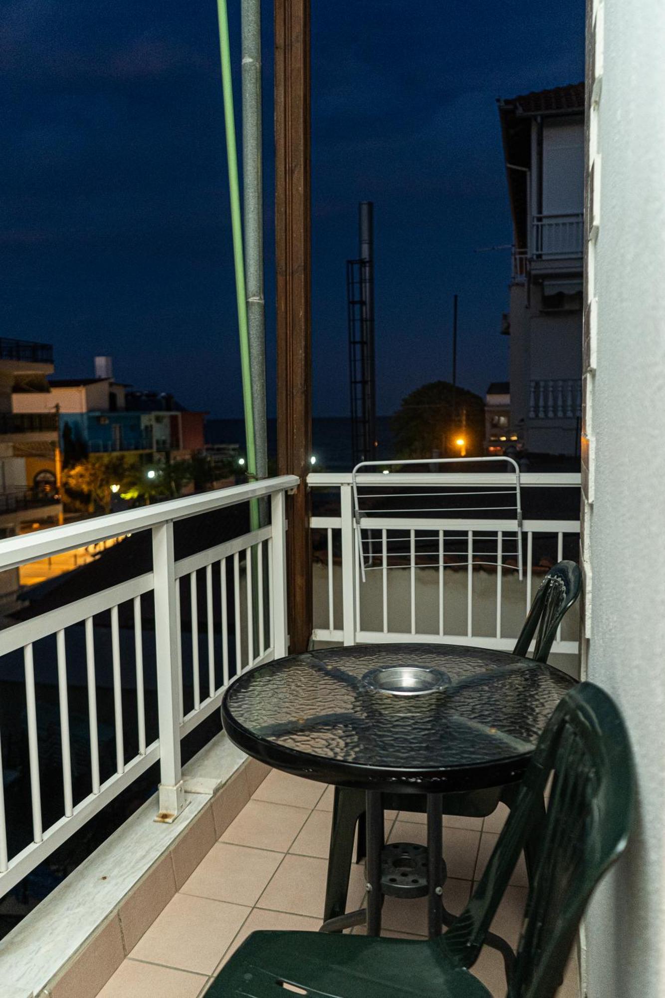 Paralía Hotel Pavlos المظهر الخارجي الصورة