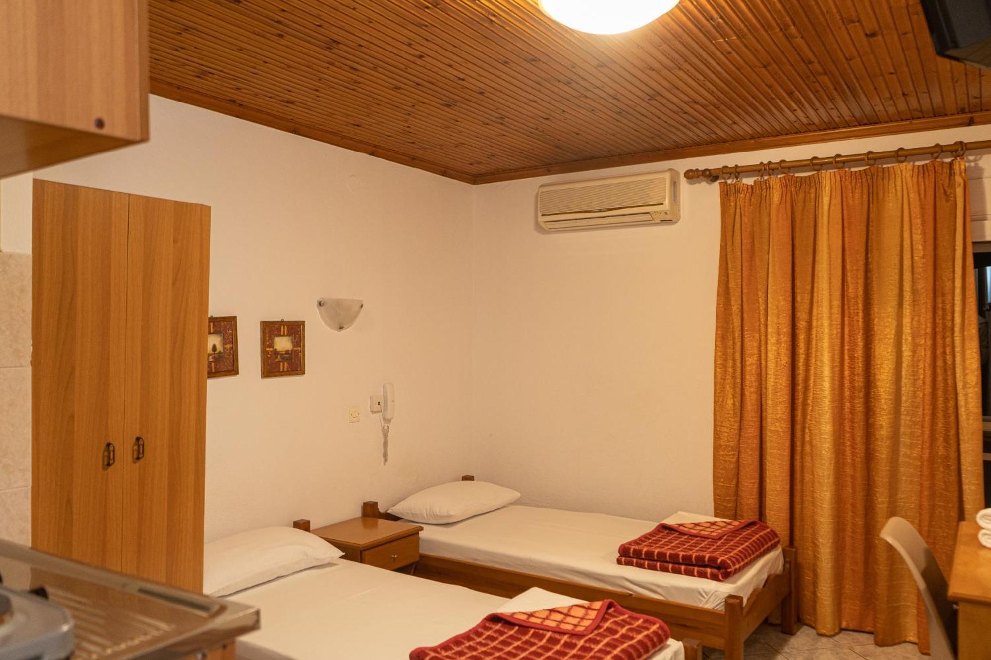 Paralía Hotel Pavlos المظهر الخارجي الصورة